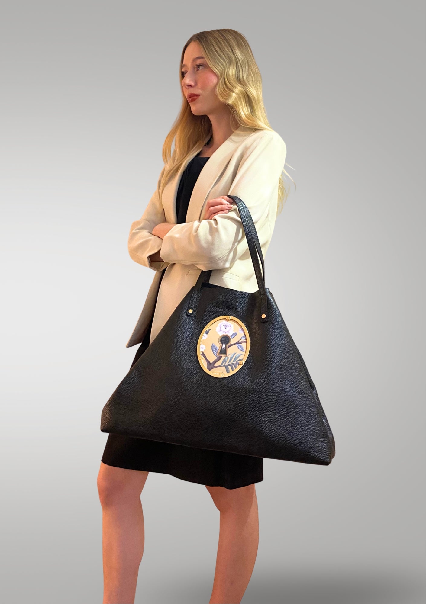 SHOPPER NERA