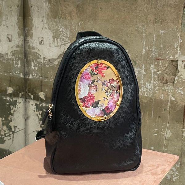Cameo Print 002 – Flora Dots