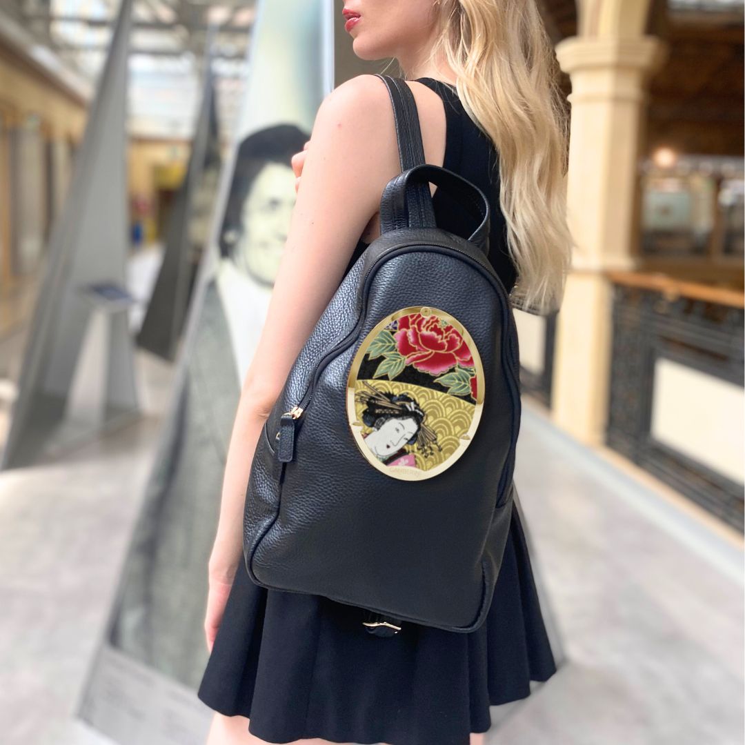 Gamberini Bag | Borse artigianali personalizzabili | Borsa Backpack con 3 Cameo | Tessuti alta moda
